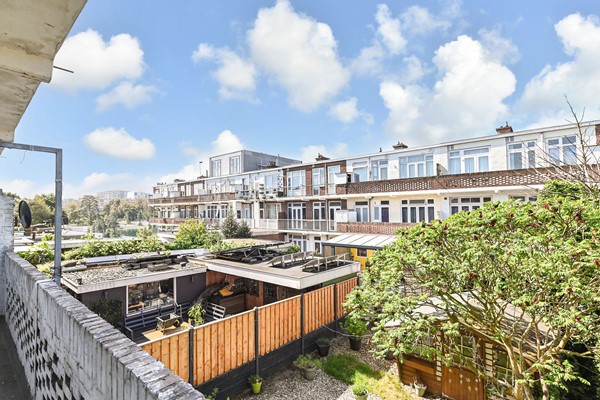 Medium property photo - Bennekomstraat 21, 2573 RA Den Haag
